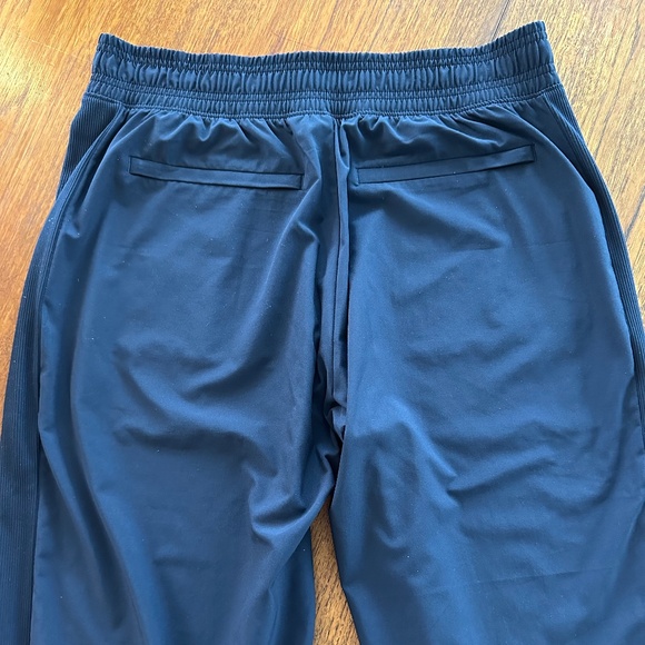 Athleta Brooklyn Jogger - EUC - Picture 7 of 9